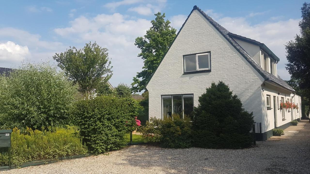 Zonnig Appartement Maasbommel. Esterno foto