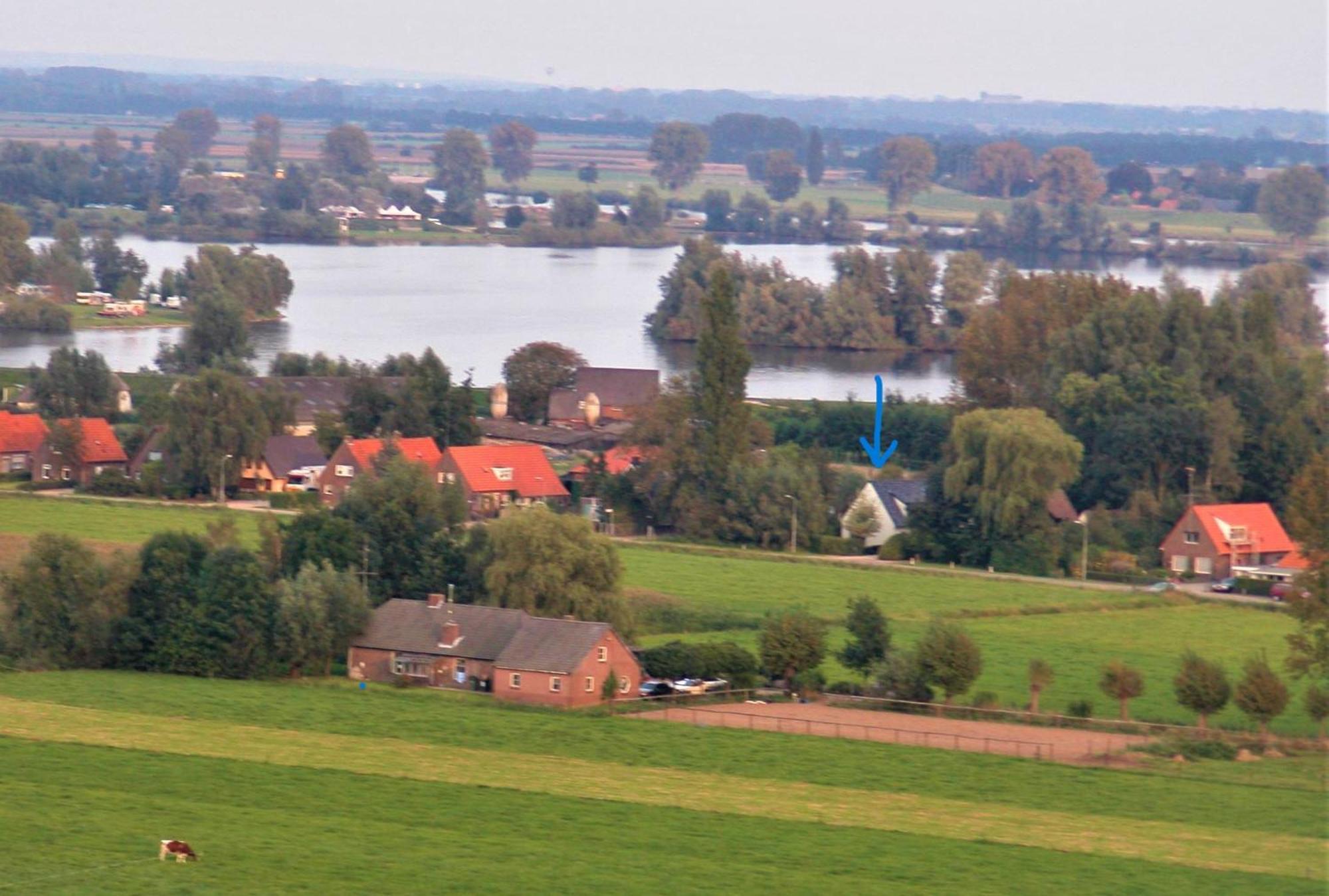 Zonnig Appartement Maasbommel. Esterno foto
